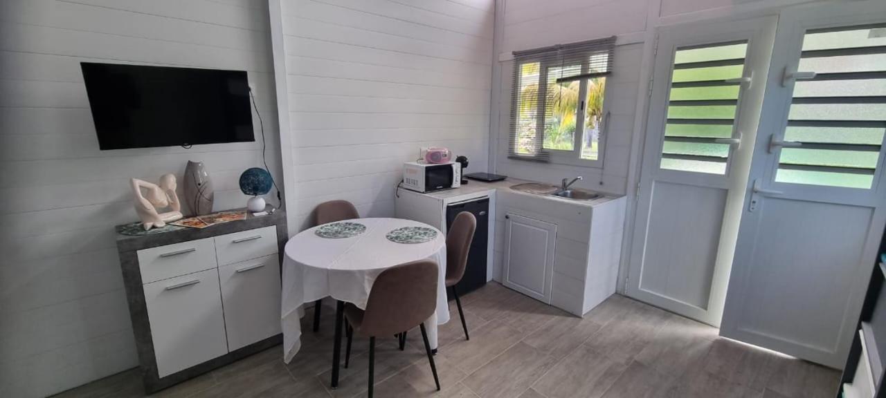 Bed and Breakfast Studio 57 Capesterre-Belle-Eau Exterior foto